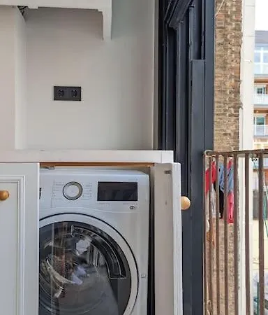 Apartment Crash'nstay - Casa Barna *