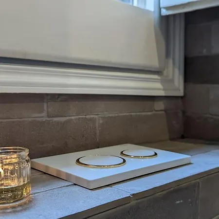 Crash'nstay - Casa Barna Apartmán